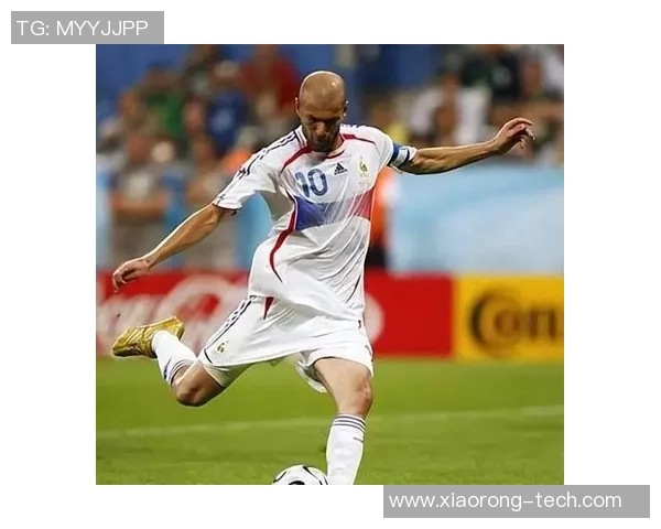 足球历史十大传奇球星盘点 揭示全球足坛最伟大的球员荣耀